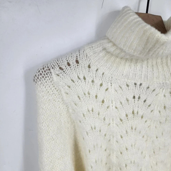 Lulu's Women's Thats the Point Ivory Pointelle Knit Turtleneck Sweater Sz XL NWT - Picture 4 of 12
